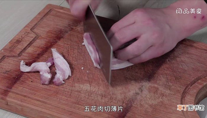 猪肉炒土豆洋葱 猪肉炒土豆洋葱的做法
