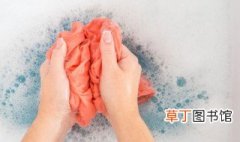 丙烯颜料怎么洗才能洗干净 丙烯颜料的清洗方法