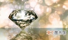 鉴别钻石的最简单方法是什么 衡量钻石品质的标准是什么