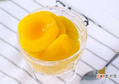 做黄桃罐头黄桃和冰糖的比例是多少 做黄桃罐头用黄冰糖还是白
