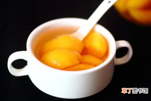 黄桃罐头是用什么桃子做的 黄桃罐头用啥桃