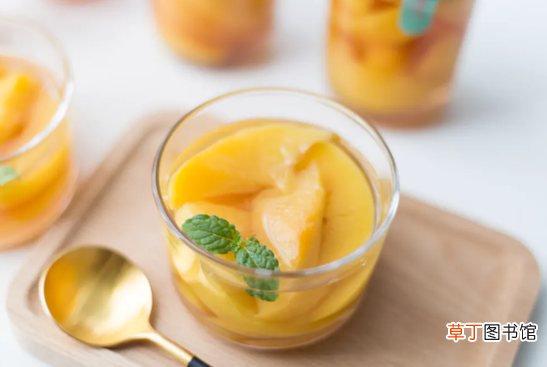 黄桃罐头是用什么桃子做的 黄桃罐头用啥桃