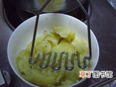 焦熘土豆丸子的做法