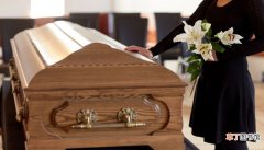 梦见葬礼是什么意思 梦见葬礼是什么预兆