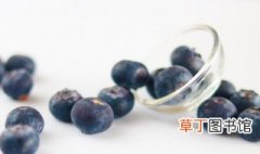 蓝莓表面的白霜是农药残留吗，蓝莓表面的白霜是农药残留吗怎
