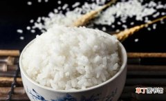 平常吃的白米饭到底有没有营养 每天米饭吃多了会胖吗