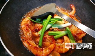 红烧焖明虾怎么做好吃 红烧焖明虾做法
