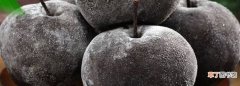 东北冻梨是怎么变黑的，东北地区常吃的冻梨为什么黑色的果子