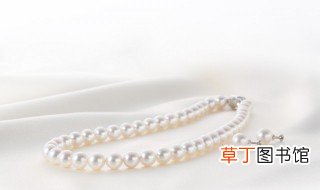 如何介绍珍珠饰品 挑选珍珠饰品的小技巧