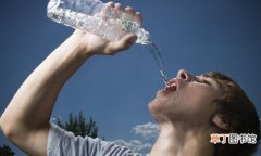 16种错误的喝水方法 喝出亚健康