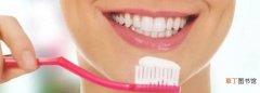 刷牙时牙龈老出血是怎么回事，刷牙应该采用竖刷法还是横刷法