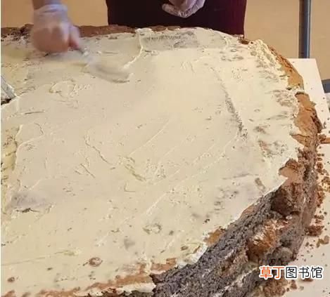 现在最高大上的蛋糕是什么蛋糕啊