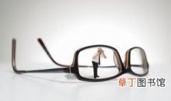 眼镜哪种材质好 买眼镜什么材质的好