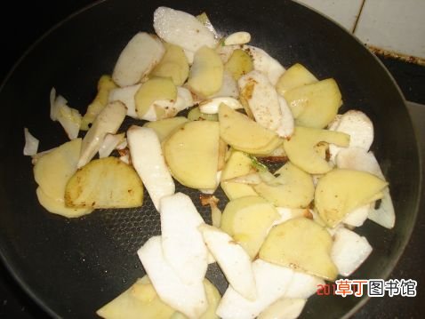 春季养生粥土豆山药粥具有健脾益肾的作用