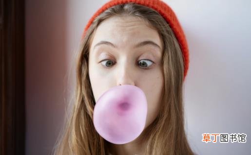 常咀嚼口香糖的好处与坏处 清洁口腔也容易造成龋齿