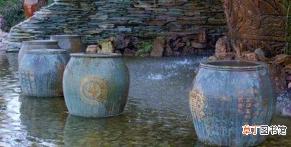水瓮和水缸的区别，瓮的高度超不过三鞋底