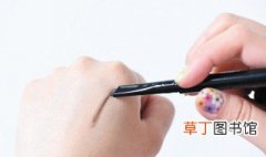彩笔画到手上如何清洗 如何清洗手上沾的彩笔油
