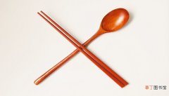 梦见摔筷子是什么意思 梦见摔筷子有什么预兆