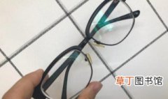 换眼镜框镜片的技巧 眼镜框镜片怎么换