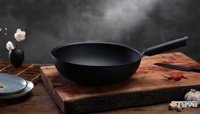锅底黑是煤气的原因还是灶的原因 锅底为什么会有黑垢
