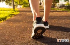 散步对减肥非常有利 减肥散步的方法技巧