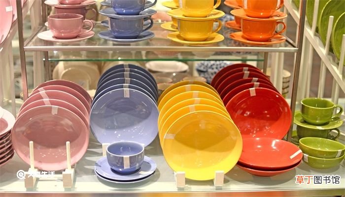 陶瓷杯是塑料制品吗 陶瓷杯是不是塑料制品