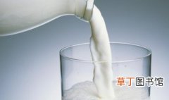 大瓶牛奶开盖能放多久 大瓶牛奶开盖具体能放多久