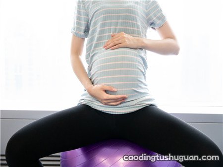 孕妇瑜伽可以做蹲着的动作吗