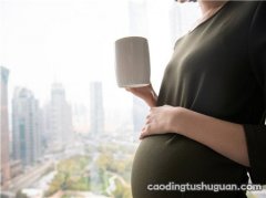 孕妇发烧可以喝蜂蜜水吗