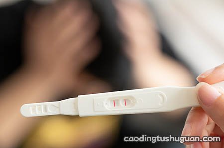受孕期间吃药有影响吗 不仅在孕期要谨慎