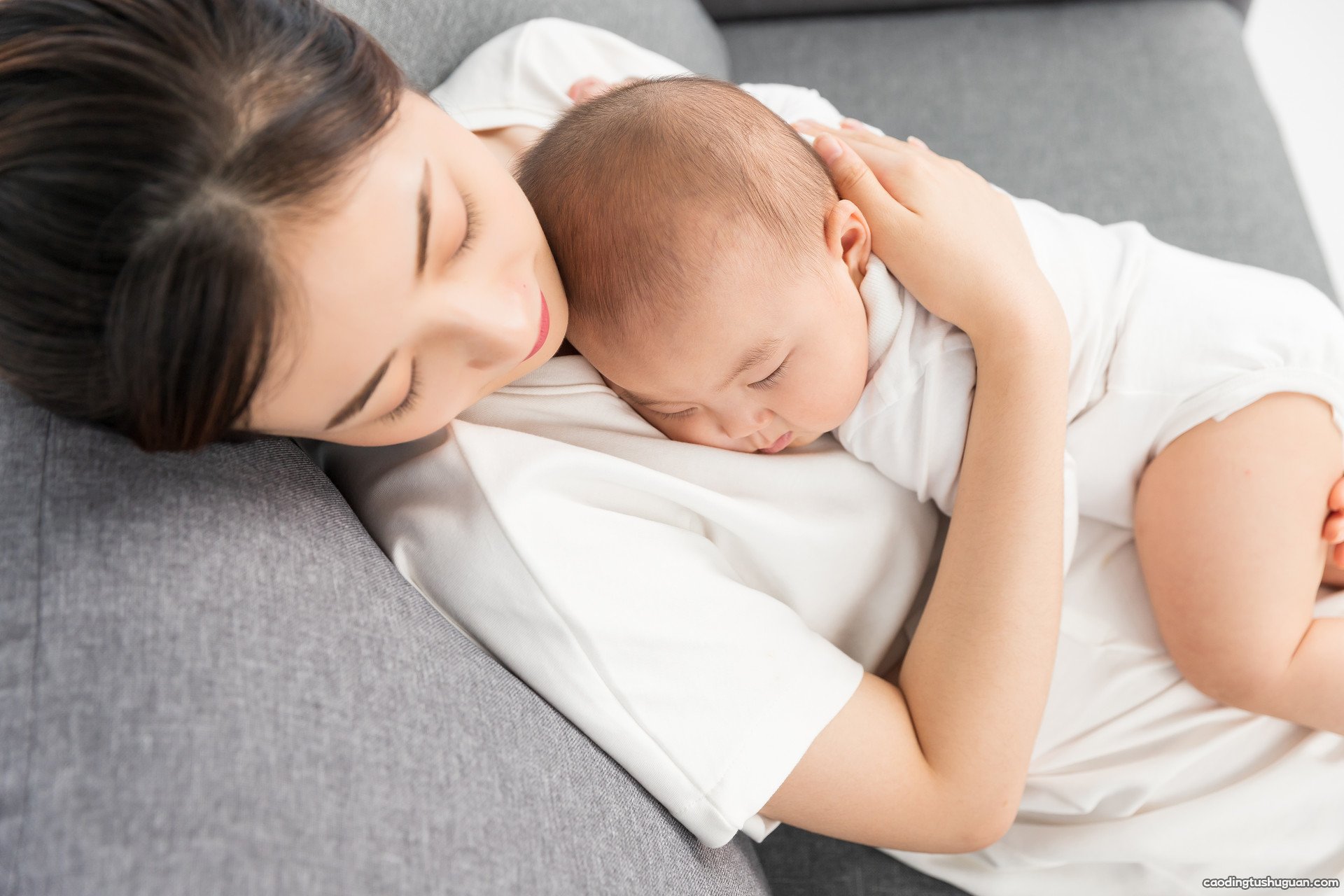 哺乳期如何预防堵奶