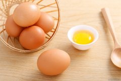 哺乳期蛋黄怎么吃好 蛋黄食谱推荐