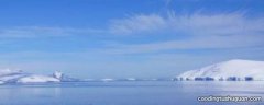 南极被称为白色荒漠的原因