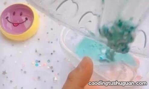 沐浴露和牙膏怎么做起泡胶